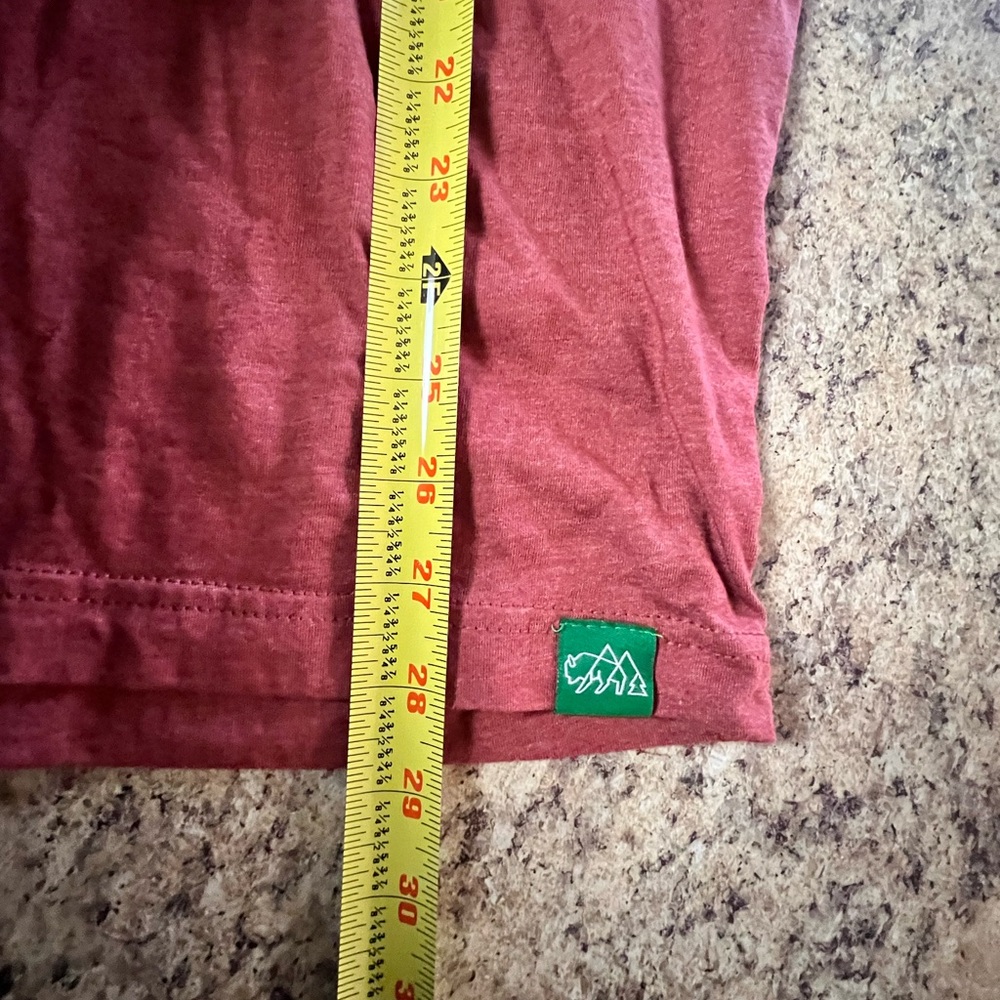 Wild Tribute lake Dog Graphic T-Shirt - Red - Picture 6 of 6